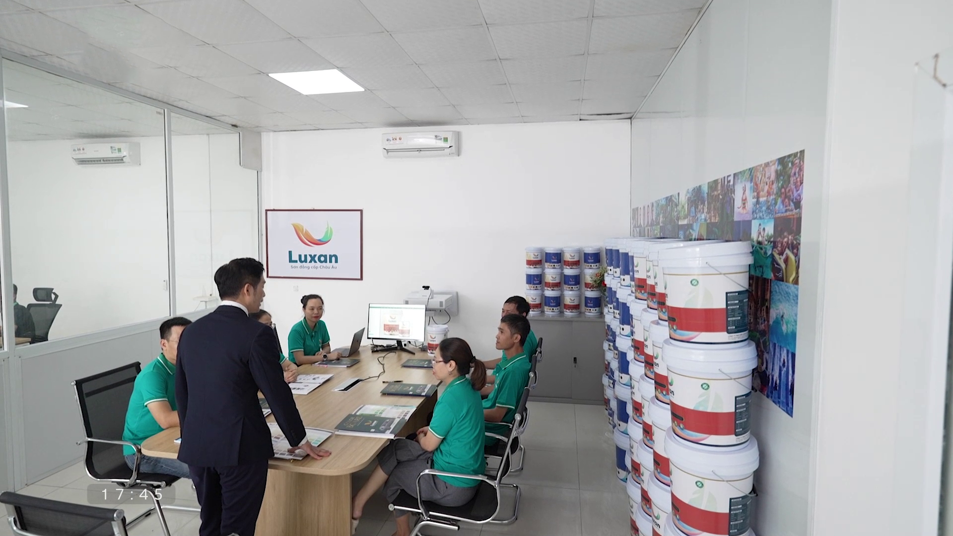 Sơn Luxan - Bán sơn trực tiếp từ nhà máy chiết khấu 55%